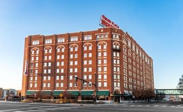 Drury Plaza Hotel Broadview Wichita